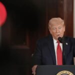 Donald Trump afirma que no quiere que China sufra por los aranceles que le impuso