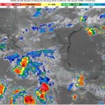 Monzón, ondas tropicales y canales de baja presión desatan tormentas y calor extremo en gran parte del país