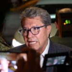 Monreal declara “misión cumplida” tras aprobación del Plan B electoral en San Lázaro