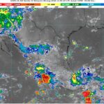 La onda tropical número 25 se desplazará sobre el sureste mexicano