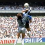 Venden por 3.4 millones de dólares el histórico balón de la «Mano de Dios» y el «Gol del Siglo»